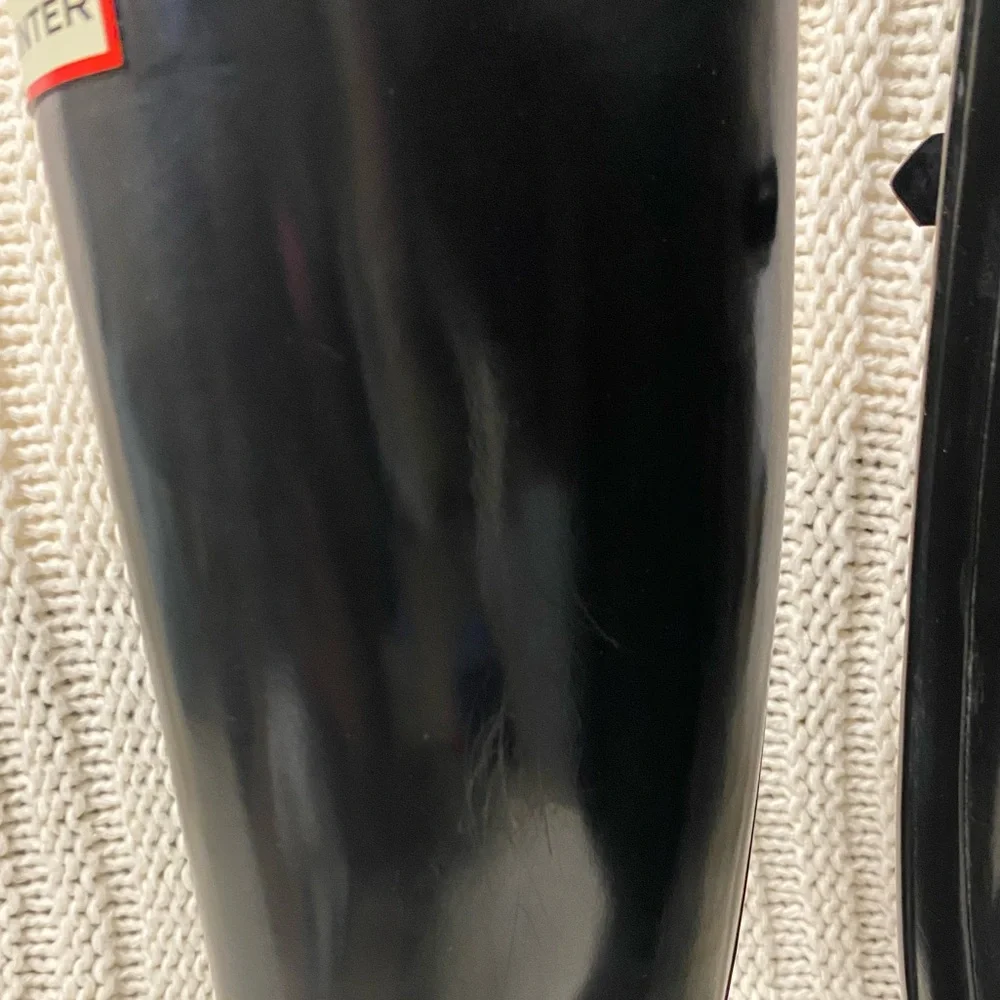 Hunter Black Women's Winter & Rain Boots - Picture 8 of 9